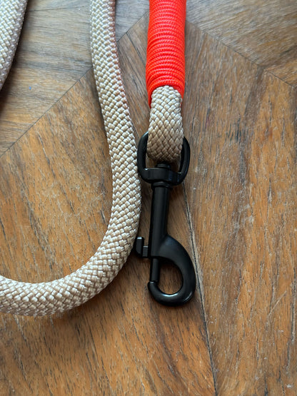 Smycz linowa 10 mm, 3 m, beżowa z pomarańczowymi akcentami